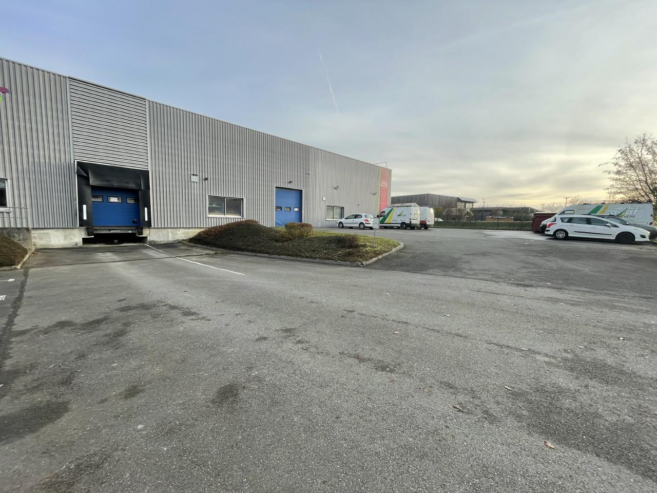 Local d'activité Maen Roch 1521m² Vente local d'activité Maen Roch Ille-et-Vilaine OVACT2317865 2
